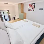 Boutique * Budapeşte
